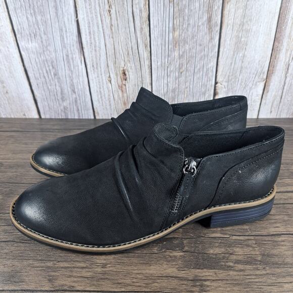 Clarks Camzin Pace Slip On Nubuck Shoes Side Zip Women's Sz 11 M Black (GUC) - Picture 1 of 9